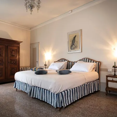 Guest house Vitturi 4*